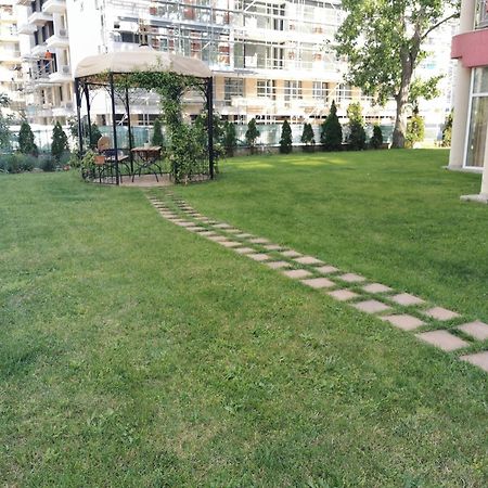 Rose Garden Omax Apartments Σάνι Μπιτς Εξωτερικό φωτογραφία