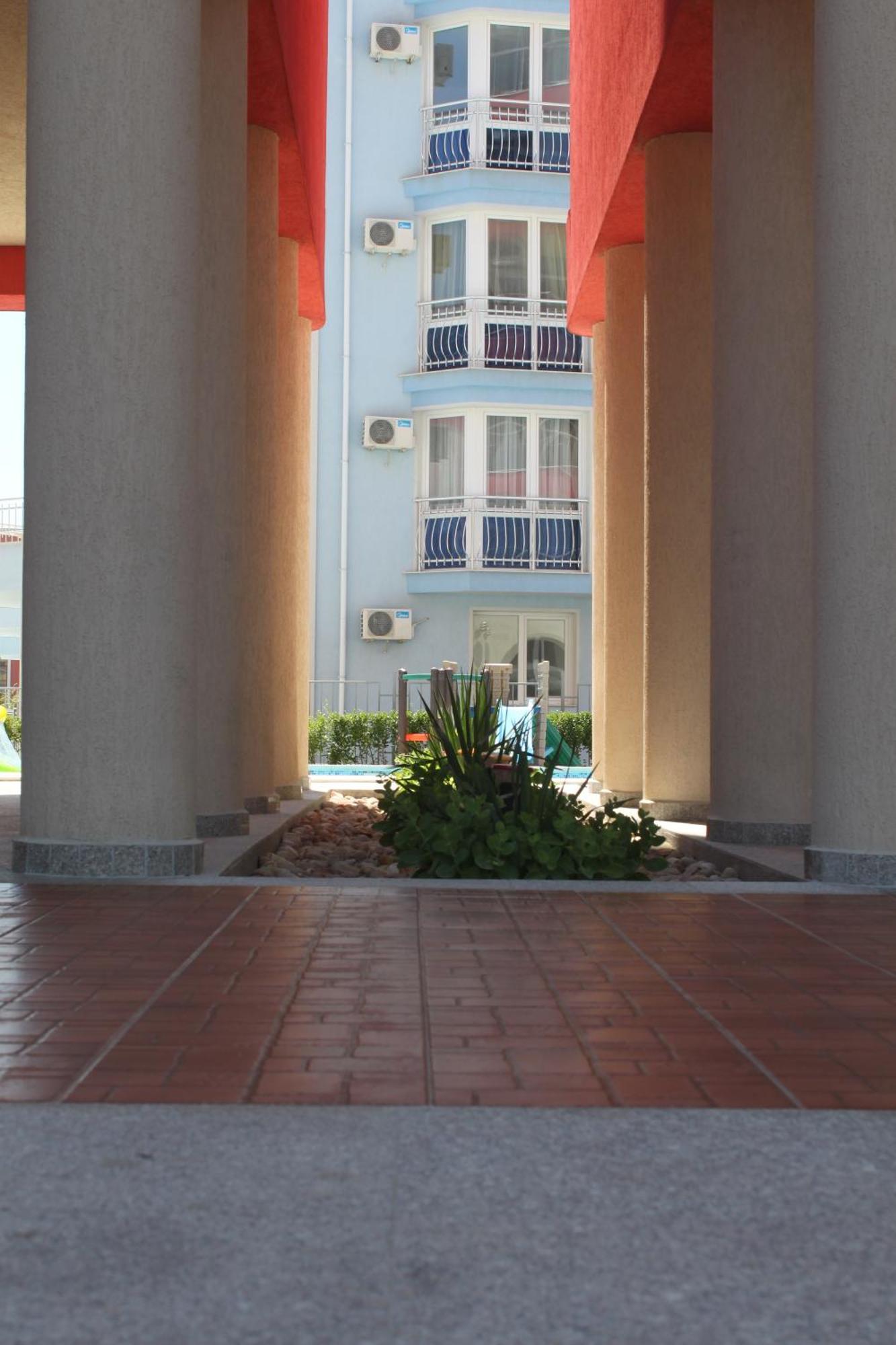 Rose Garden Omax Apartments Σάνι Μπιτς Εξωτερικό φωτογραφία