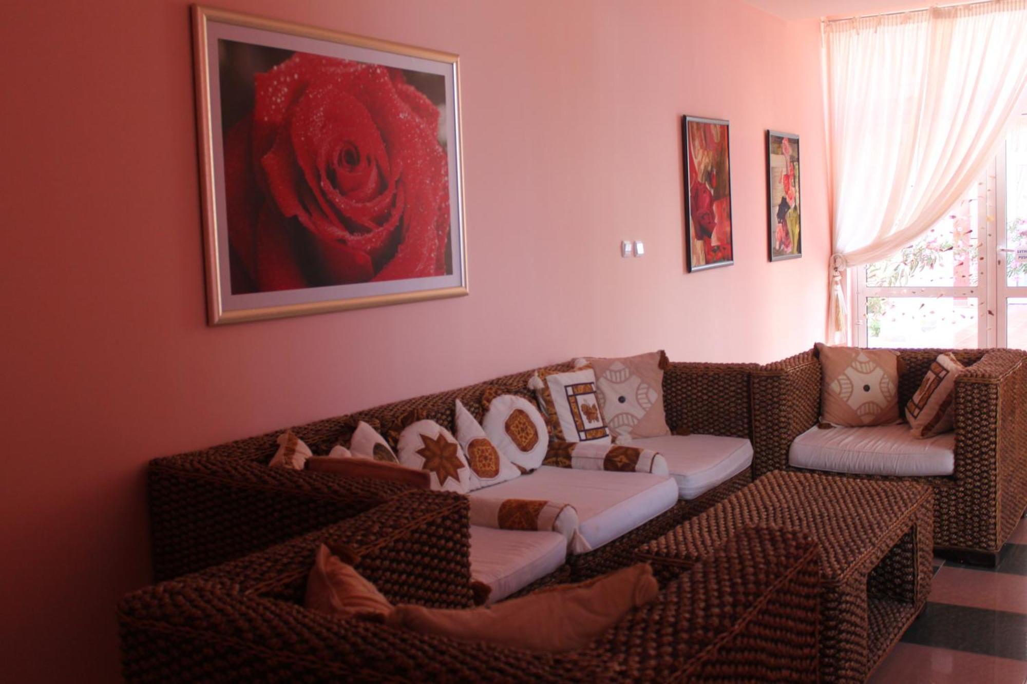 Rose Garden Omax Apartments Σάνι Μπιτς Εξωτερικό φωτογραφία