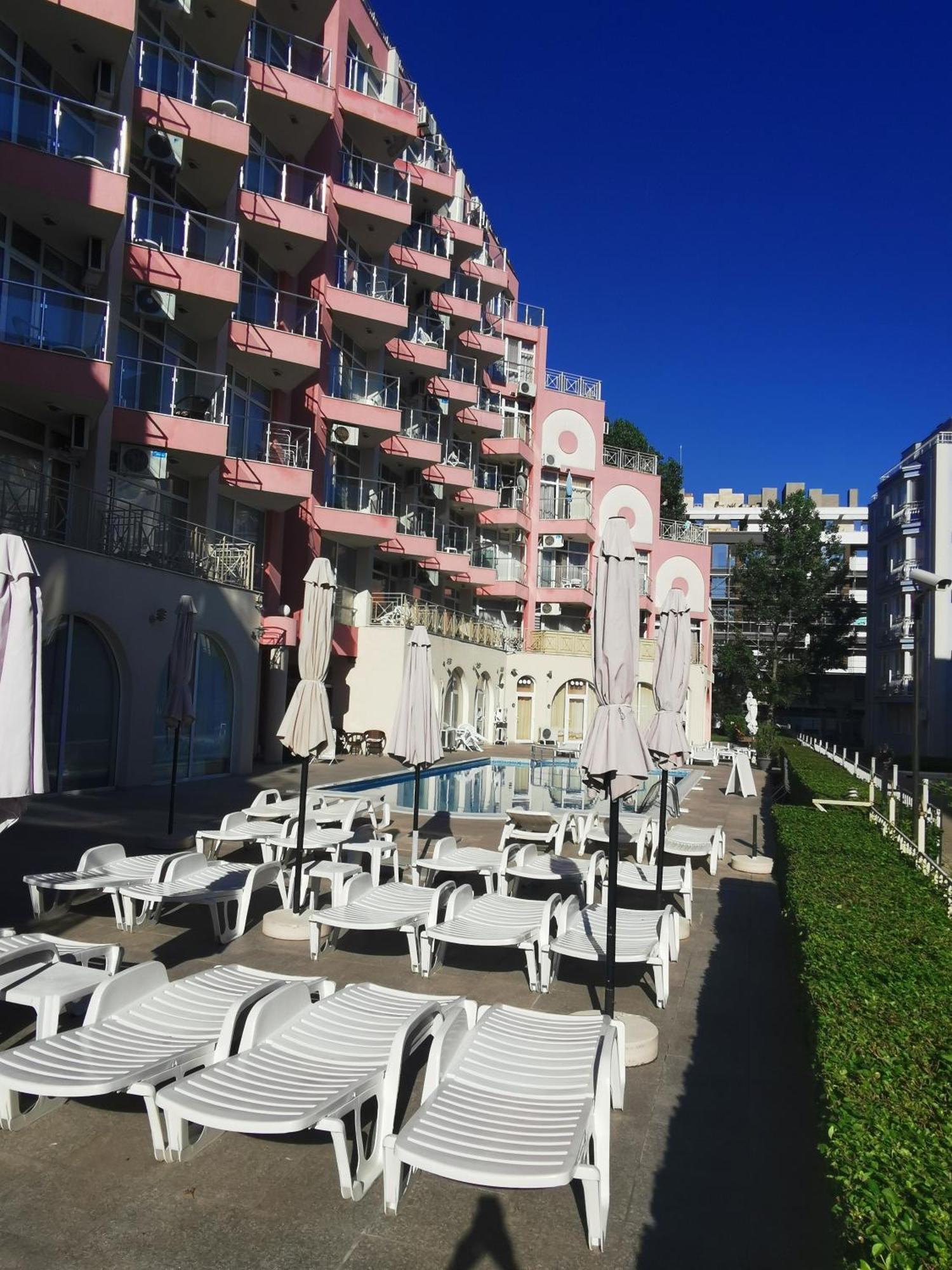 Rose Garden Omax Apartments Σάνι Μπιτς Εξωτερικό φωτογραφία