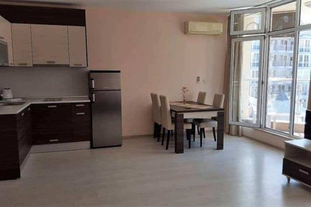 Rose Garden Omax Apartments Σάνι Μπιτς Εξωτερικό φωτογραφία